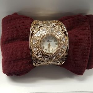 Geneva Bracelet Watch (Gold)